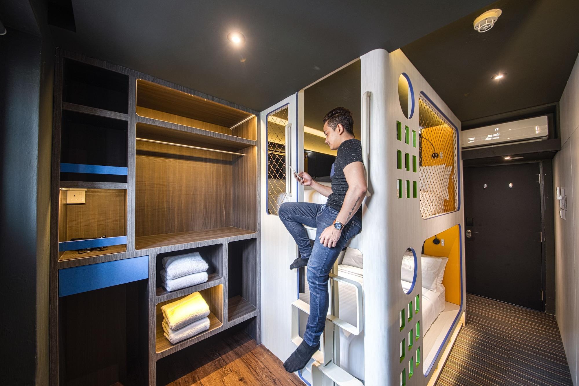 CUBE Family Boutique Capsule Hotel @ Chinatown  Singapour Extérieur photo