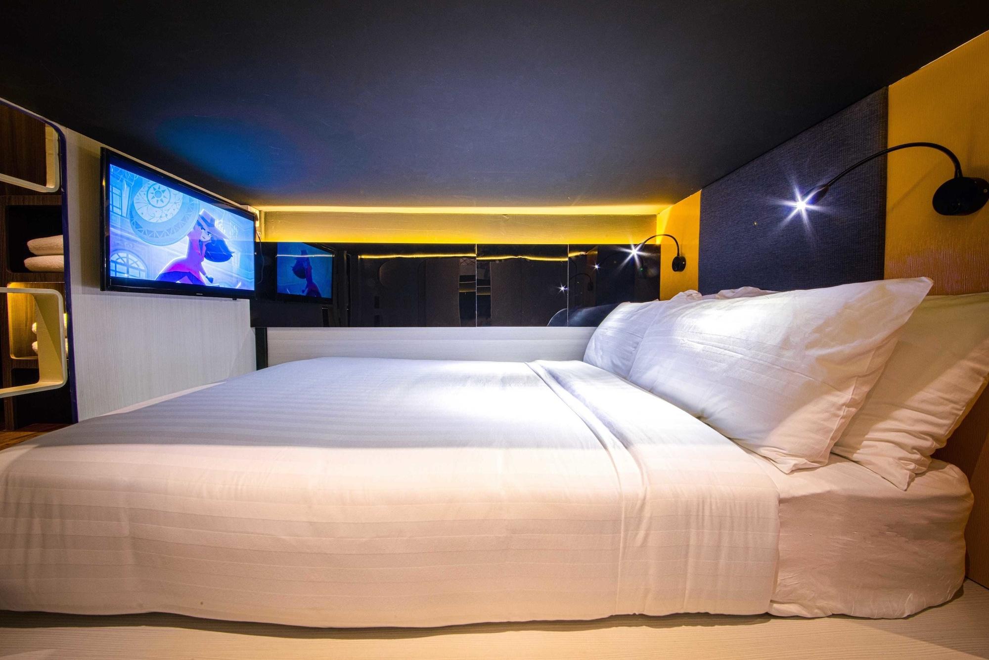 CUBE Family Boutique Capsule Hotel @ Chinatown  Singapour Extérieur photo