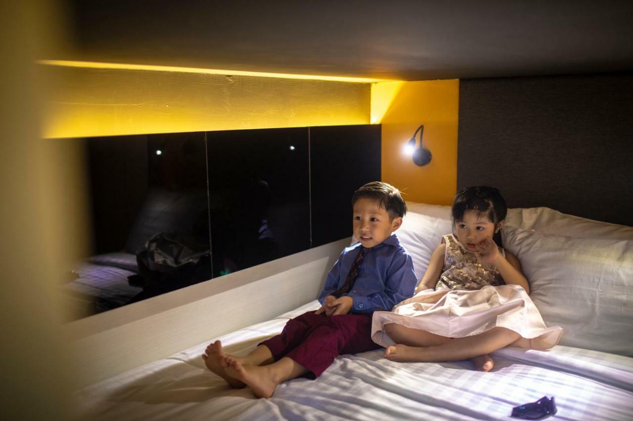 CUBE Family Boutique Capsule Hotel @ Chinatown  Singapour Extérieur photo